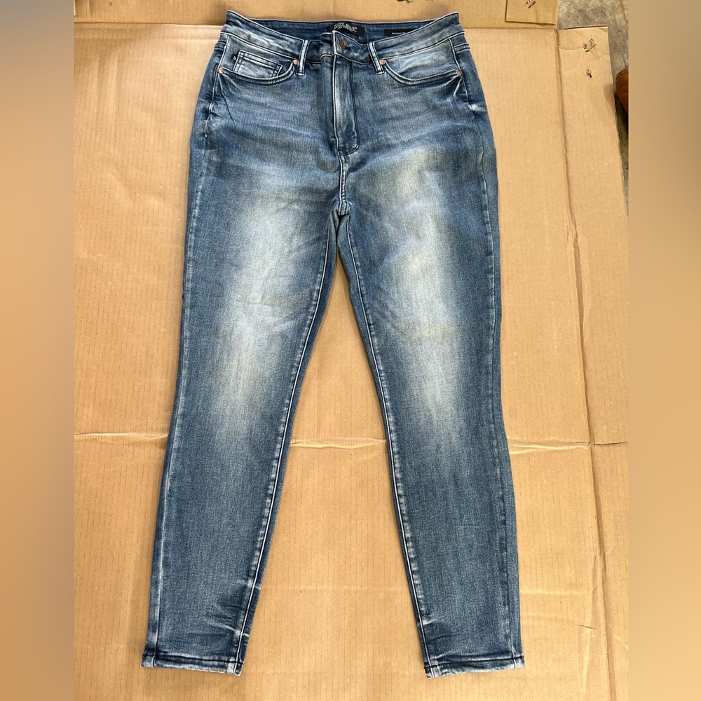 Judy Blue Jeans, size 15/32